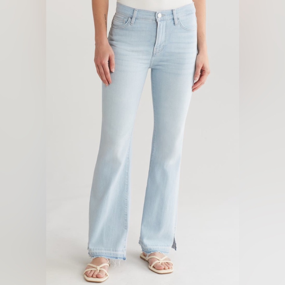 Frame Le Easy Released Fray Hem Flare Jeans
